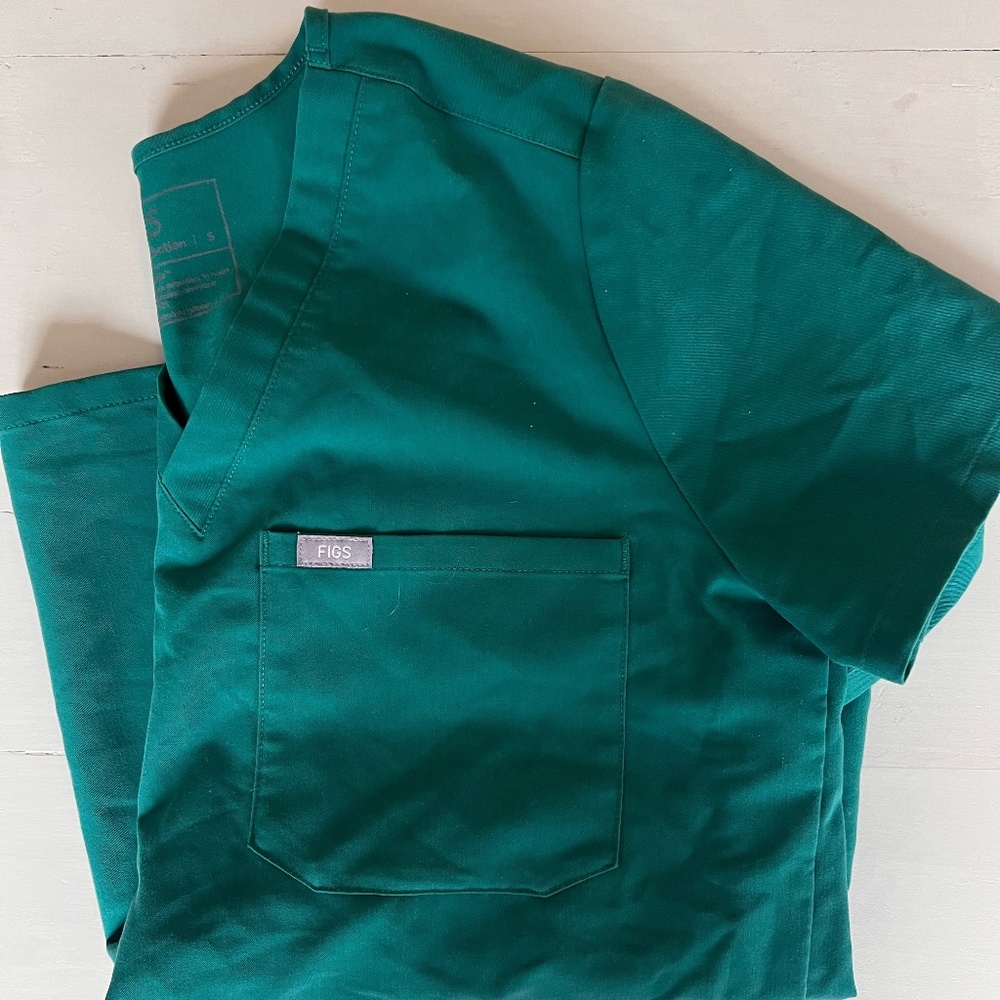 Green Figs Scrubs
